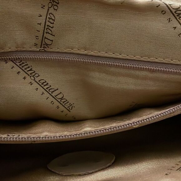 Whiting & Davis Vintage Cream Chainmail Mesh Enamel Crossbody Bag Purse - Picture 11 of 14